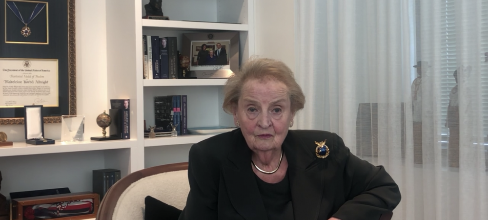 Madeleine Albright gewinnt den EMOTION Award 2019