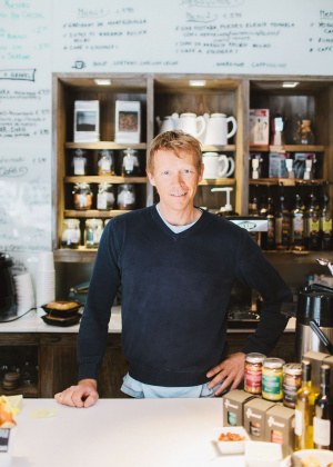 Cafébesitzer John Kristianson