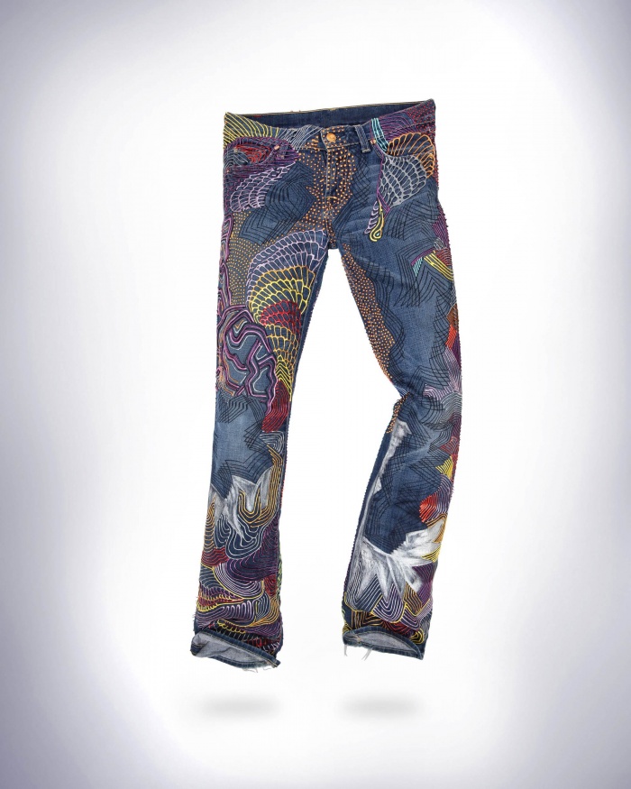 P!nk's "jeans for refugees"