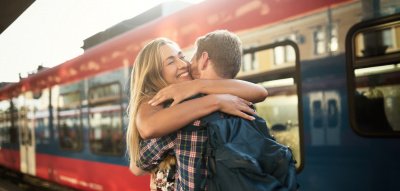 Fernbeziehung: 7 Tipps, wie die Liebe auf Distanz gelingt