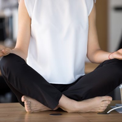 Yoga im Büro - einfache Übungen